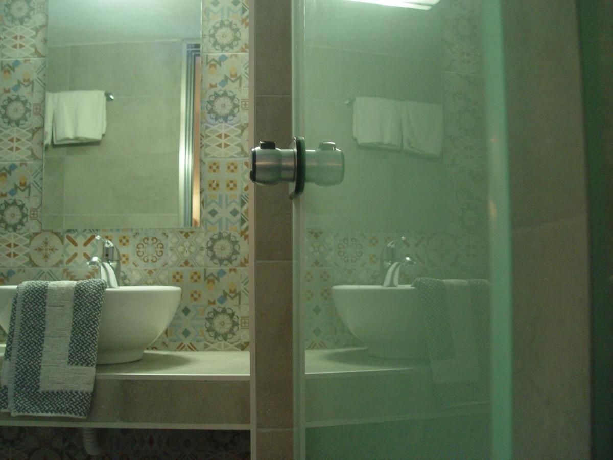 Helena Hotel Rhodes City Dış mekan fotoğraf